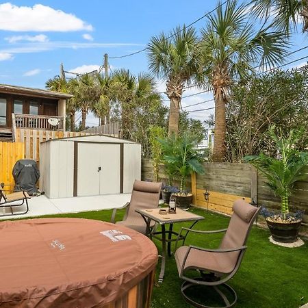 Pet Friendly Townhome With Gulf Views And Hot Tub Right Across From Beach And Schooners Panama City Beach Esterno foto